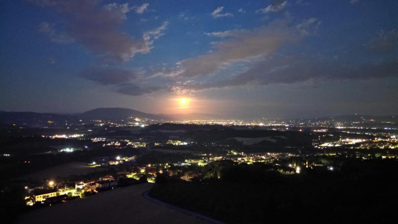 Casale Mille E Una Notte Perugia Exteriér fotografie